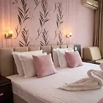 Ancora Хотел 2*
