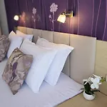 Ancora Hotel 2*