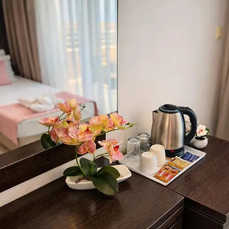 Ancora Hotel